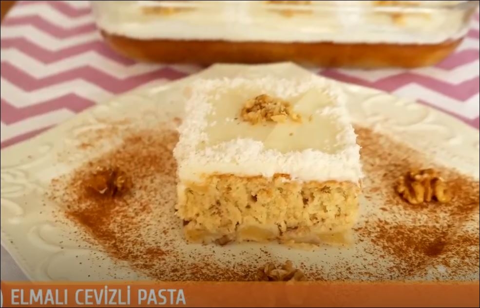 Elmalı Cevizli Pasta 