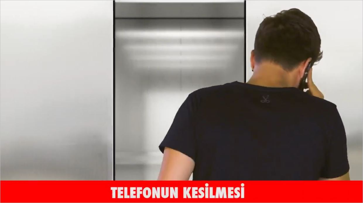 Asansörde Başımıza Gelebilecek 15 Kötü Durum - Yapyap