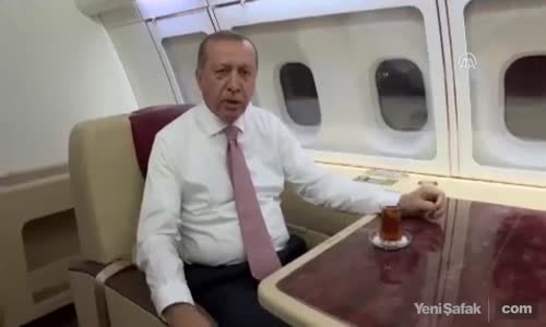 Cumhurbaşkanı Erdoğan Eşi Emine Erdoğan'la Uçakta Sahur Yaptı