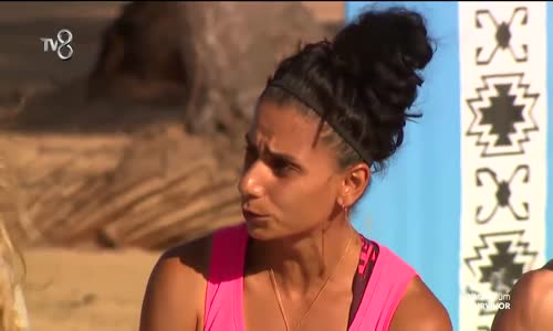 Survivor 2018 - 6. Bölüm - Seremonide Nagihan Ve Nevin'in Doğum Gününü Kutladılar