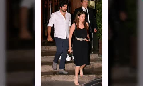 Fahriye Evcen ve Burak Özçivit Uzun Bir Aradan Sonra Görüntülendi