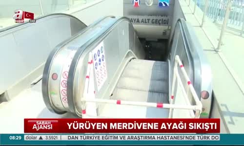 Yürüyen Merdivene Ayagı Sıkıştı