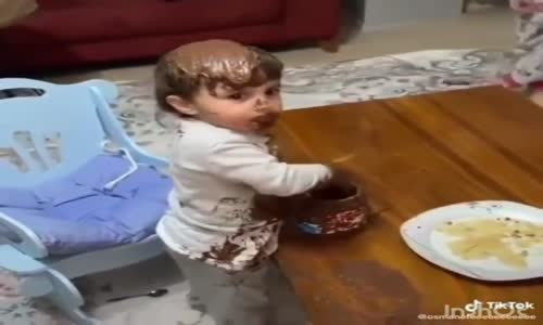 Nutella'ya Bulanan Ufaklık 