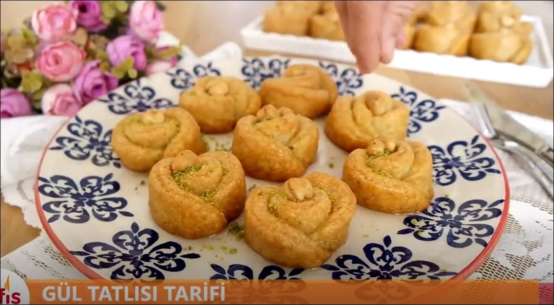 Gül Tatlısı Tarifi 