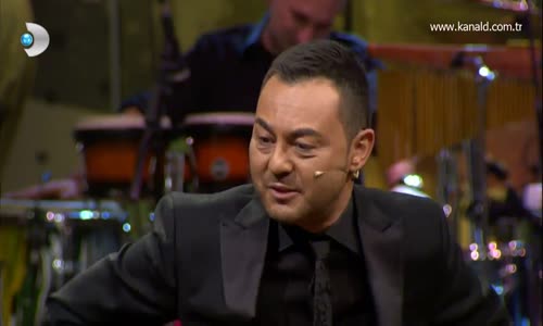 Beyaz Show - Ezgi Moladan Serdar Ortaça Kapak!