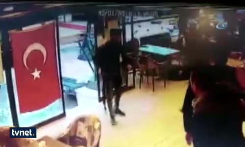 Pompalı Tüfekle Kafe Baskını Kamerada