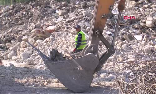 ‘Yıkım sırasında çevreye yayılan asbest uzun vadede kanser riskini arttırır’