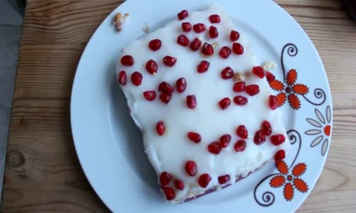 Narlı Bisküvi Pastası  Biscuit Cake with Pomegranate 