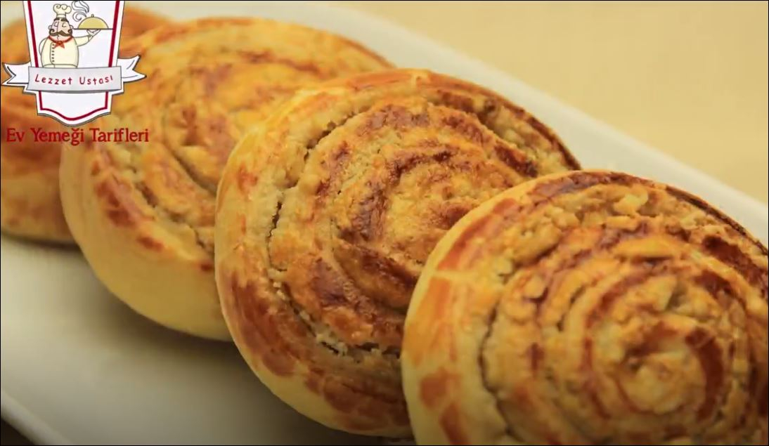 Tahinli Cevizli Çörek Tarifi Rulo Şeklinde Tatlı Kurabiye Çörek