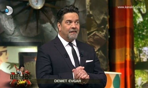 Demet Evgar Çorbacıdan Alo Dedi (Beyaz Show 1 Aralık 2017)