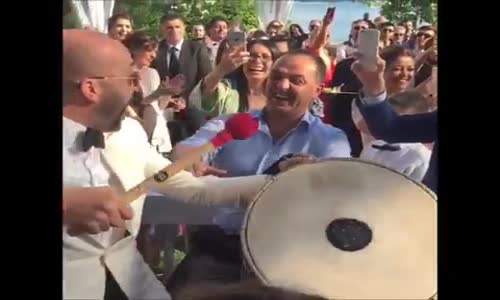 Sarp Akkaya'nın Düğününe Ünlü Yağdı