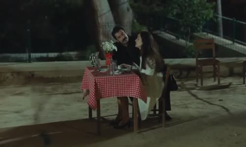 Karadayı 72.Bölüm Mahir'le Feride Hasretle Evlenecekleri Günü Bekler