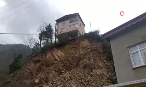 Rize'nin İkizdere ilçesinde heyelan 