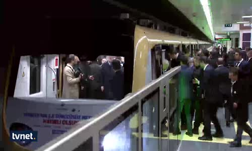 Erdoğan Üsküdar Ümraniye Metrosunda İlk Sefere Katıldı