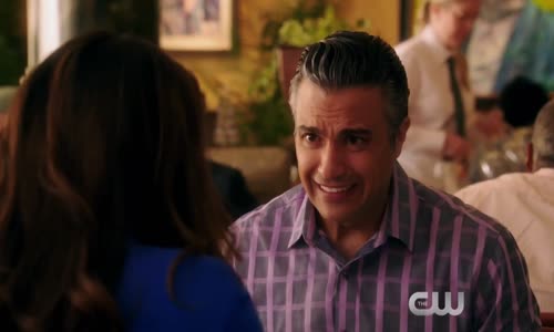 Jane The Virgin 4. Sezon 13. Bölüm Fragmanı