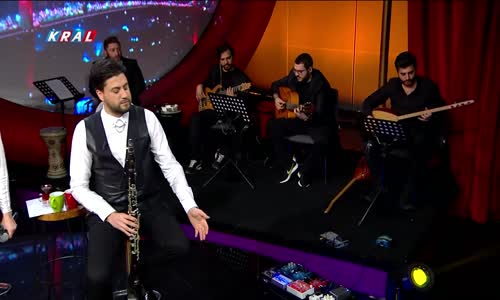  Elif Buse Doğan & Serkan Çağrı - Gönül Dağı 