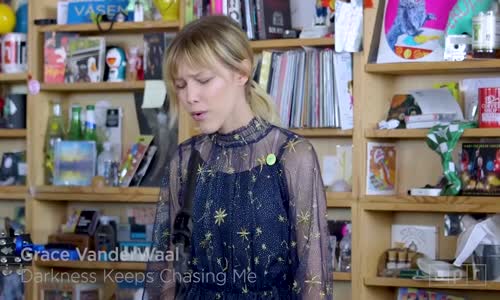 Grace Vanderwaal - Darkness Keeps Chasing Me (Live From Npr Music's Tiny Desk Concert)