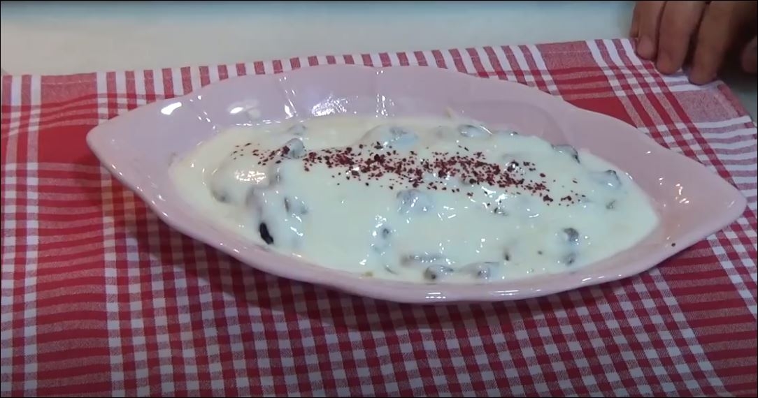 Yoğurtlu Patlıcan Kızartması Salatası Tarifi