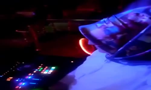 Türkiye'nin İlk Kapalı Kapalı Dj'i Fatma Civelek