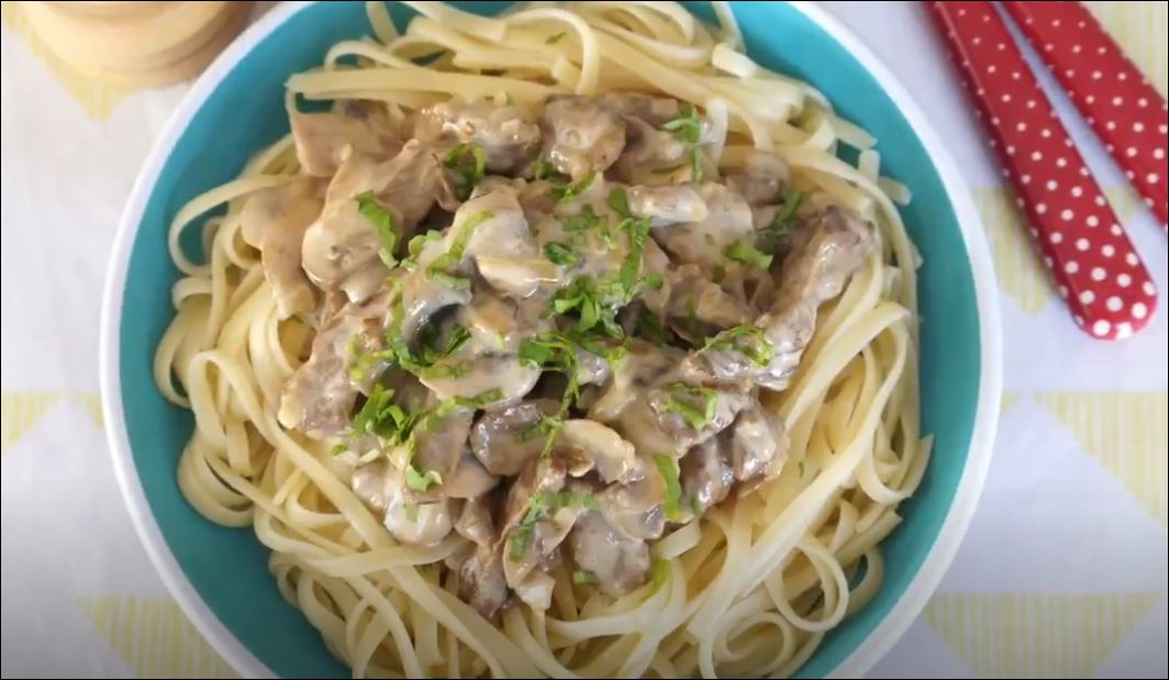 Beef Stroganoff Tarifi 