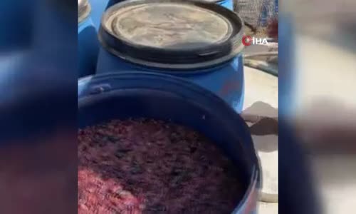 Adana'da bin 600 litre sahte içki ele geçirildi 