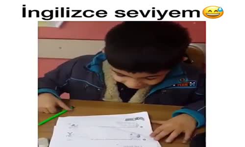 İngilizce Okurken Zorlanan Öğrencimiz 