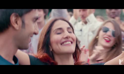 Nashe Si Chadh Gayi Song - Befikre - Ranveer Singh - Vaani Kapoor - Arijit Singh 