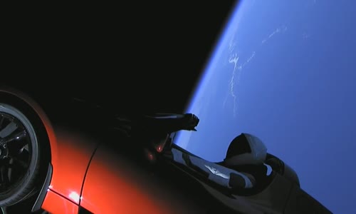 Uzaya Gönderilen Tesla Roadster Otomobil 