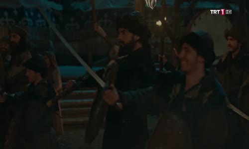 Diriliş Ertuğrul 85.Bölüm Bamsının Düğününde  Kılıç Kalkan Oyunu