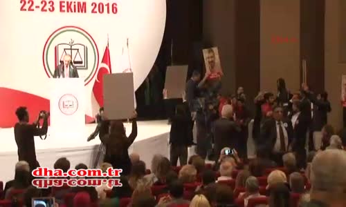 İstanbul Barosu Başkan Seçimlerinde Tahir Elçi Protestosu