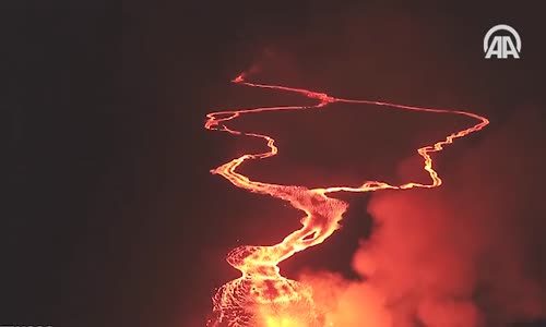 Kilauea Yanardağı'nın Patlaması Sonucu Lav Akışı Devam Ediyor