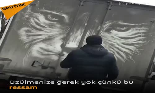 Kirli Arabaları Sanat Eserine Dönüştüren Sanatçı