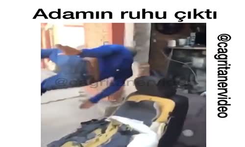  Resmen Adamın Ruhu Çıktı