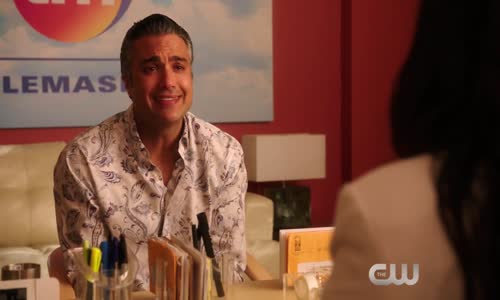 Jane The Virgin 4. Sezon 8. Bölüm Fragmanı