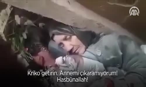 İnsanları Kurtarıyorum Seni Kurtaramıyorum Anne