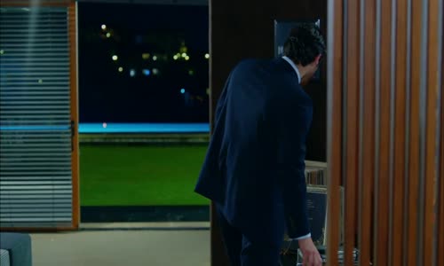 Dolunay - Nazlı Feritten Kaçabilecek Mi?