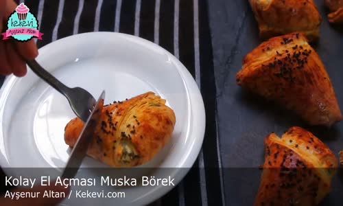 Kolay El Açması Muska Börek Tarifi