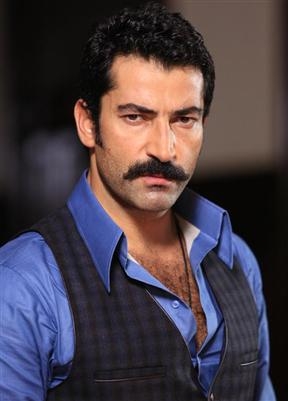 Kenan İmirzalıoğlu Kimdir?