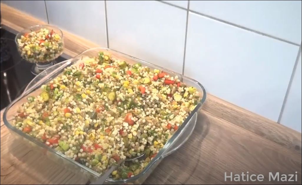 Salata Kuskus Yeşil Mercimek Salatası Tarifi