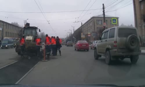 Belediye İşçileri Birden Kavga Etmeye Başlıyorlar