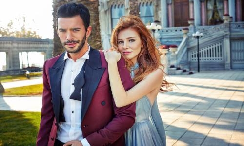 Hamiyet Akpınar Elçin Sangu & Barış Arduç İstabul Life Foto Kolaj 