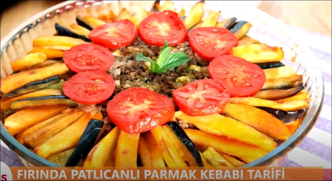 Fırında Patlıcanlı Parmak Kebabı Tarifi 