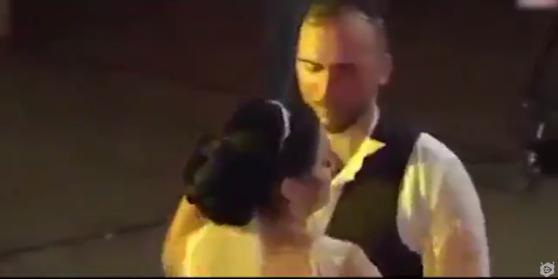 Damat ile Engelli Kız Kardeşin Duygu Dolu Anları