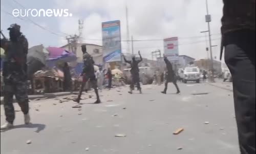 Mogadişu'da Halk Ülkenin En Kanlı Eylemini Protesto Etti 