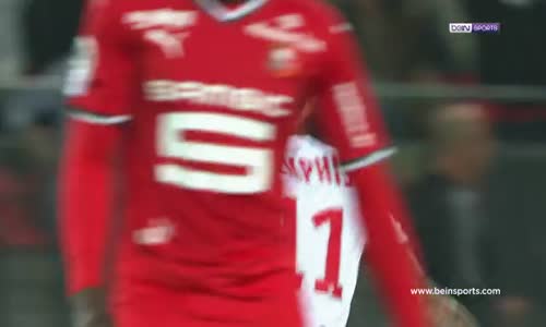 Memphis Depay Kaleciyi Çaresiz Bıraktı!