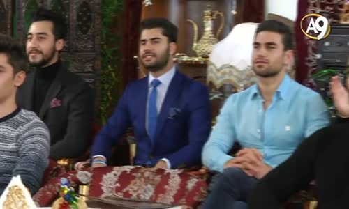 Adnan Oktar’ın Ayakta Alkışlanan Türk Sanat Müziği Performansı