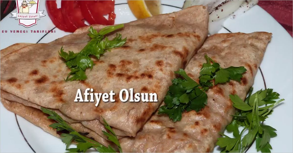 Etli Ekmek Tarifi - Etli Ekmek Yapımı - Kastamonu Etli Ekmek - Yemek Tarifleri 