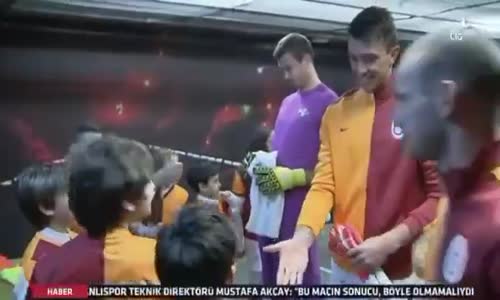 Fernando Muslera Türkçe Konusuyor