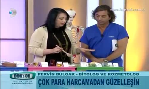 Sivilceleri Yok Eden Gül Maskesi 