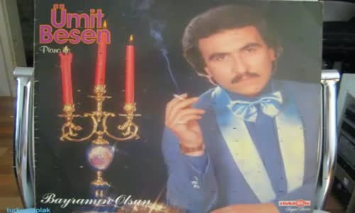 Ümit Besen - Sigarası Yaldızlı